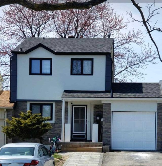 846 Finley Ave, House attached with 3 bedrooms, 2 bathrooms and 3 parking in Ajax ON | Image 1