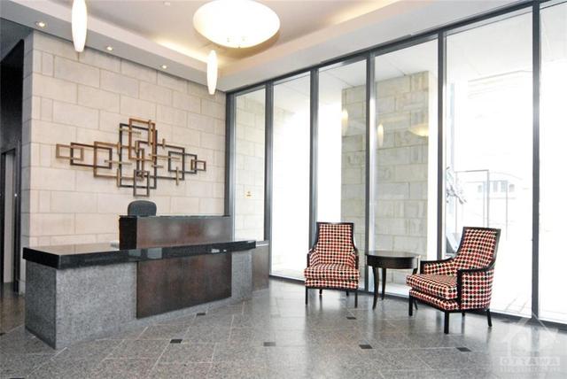 402 - 700 Sussex Drive, Condo with 2 bedrooms, 2 bathrooms and 1 parking in Ottawa ON | Image 10