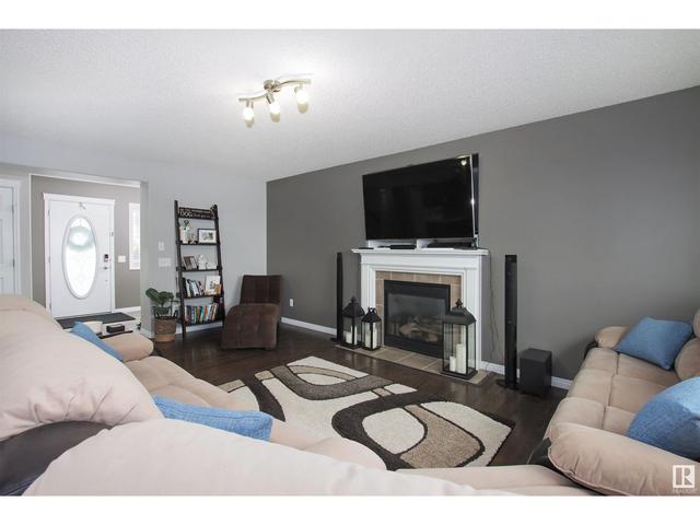 17619 86 St Nw, House detached with 3 bedrooms, 3 bathrooms and null parking in Edmonton AB | Image 9
