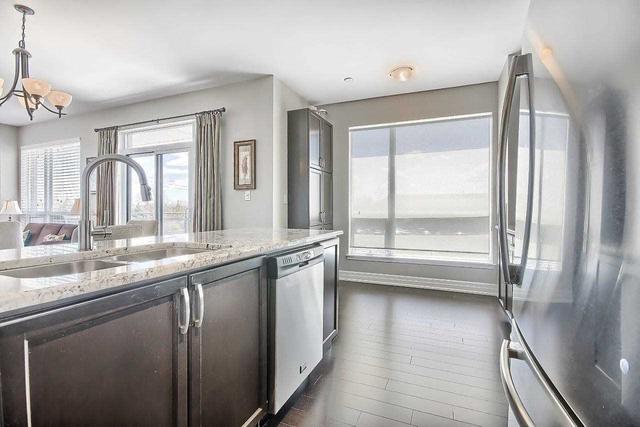 306 - 111 Civic Square Gate, Condo with 2 bedrooms, 2 bathrooms and 2 parking in Aurora ON | Image 4
