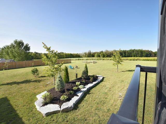 1595 County Road 46 Rd, House detached with 3 bedrooms, 2 bathrooms and 10 parking in Kawartha Lakes ON | Image 3