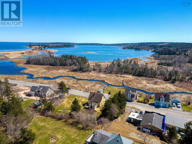 3442 Highway 332, House detached with 4 bedrooms, 1 bathrooms and null parking in Lunenburg MD NS | Image 8