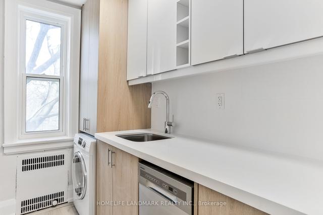 23 - 464 Spadina Rd, Condo with 2 bedrooms, 1 bathrooms and 1 parking in Toronto ON | Image 4