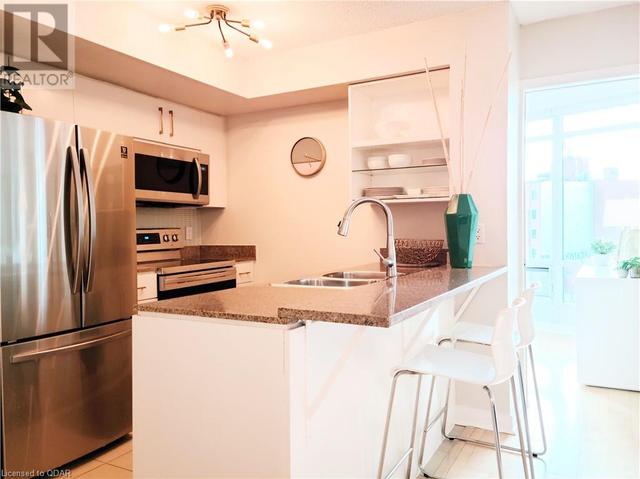 373 Front Street W Unit# 611, Condo with 1 bedrooms, 1 bathrooms and null parking in Toronto ON | Card Image