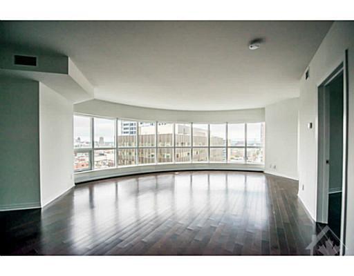 1401 - 242 Rideau Street, Condo with 2 bedrooms, 2 bathrooms and 1 parking in Ottawa ON | Image 6