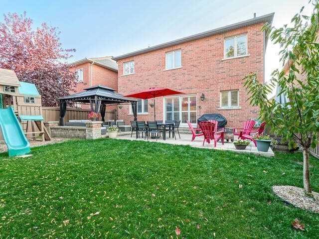 30 Belleville Dr, House detached with 4 bedrooms, 4 bathrooms and 6 parking in Brampton ON | Image 17