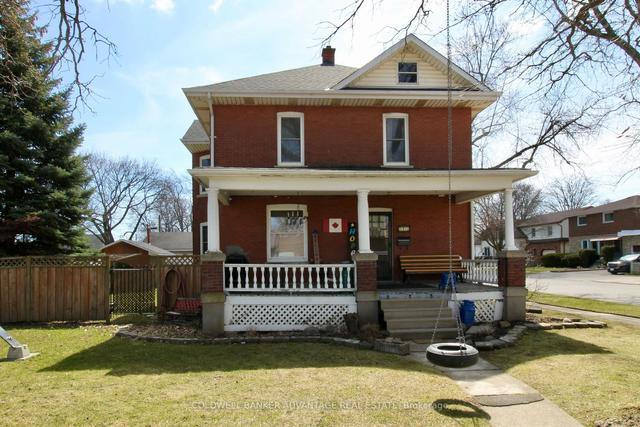 819 East Main St, House detached with 3 bedrooms, 2 bathrooms and 7 parking in Welland ON | Image 25