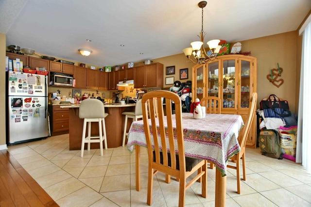140 Constance Blvd, House detached with 2 bedrooms, 1 bathrooms and 5 parking in Wasaga Beach ON | Image 18