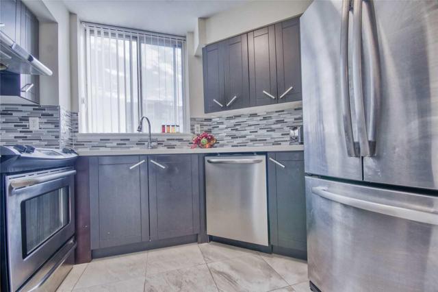 1411 - 430 Mclevin Ave, Condo with 2 bedrooms, 2 bathrooms and 1 parking in Toronto ON | Image 10