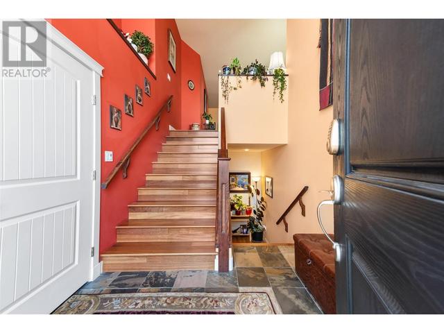 1576 Holden Road, House detached with 4 bedrooms, 3 bathrooms and 5 parking in Penticton BC | Image 2