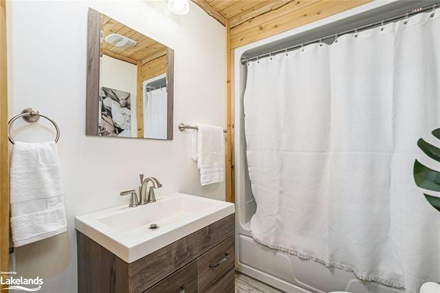 025359 Euphrasia St Vincent Townline, House detached with 3 bedrooms, 2 bathrooms and 10 parking in Meaford ON | Image 16