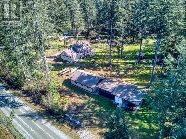 9537 Nassichuk Road, House detached with 4 bedrooms, 2 bathrooms and 8 parking in Powell River C BC | Image 62