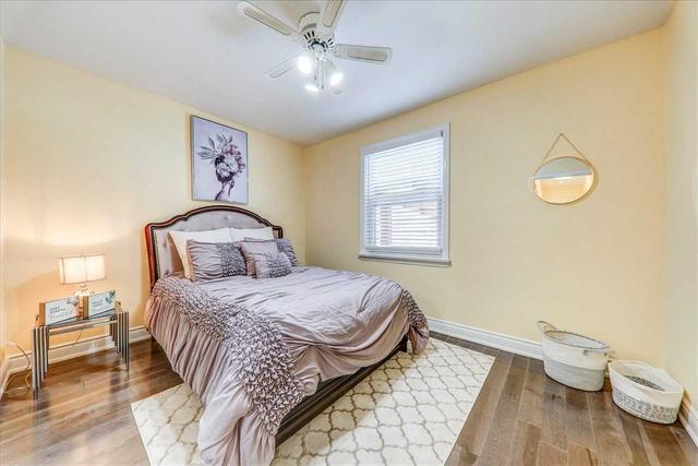 31 Benlight Cres, House detached with 3 bedrooms, 4 bathrooms and 6 parking in Toronto ON | Image 13