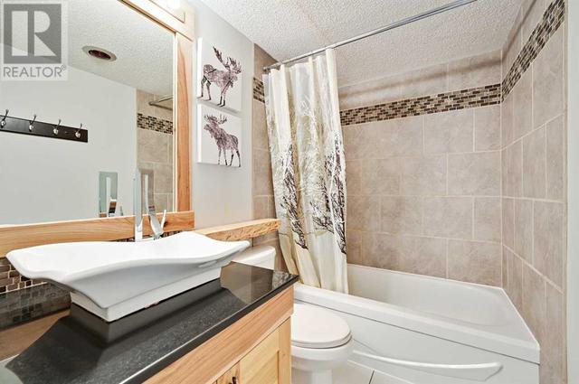 213, - 412 Squirrel Street, Condo with 1 bedrooms, 1 bathrooms and 1 parking in Banff AB | Image 20