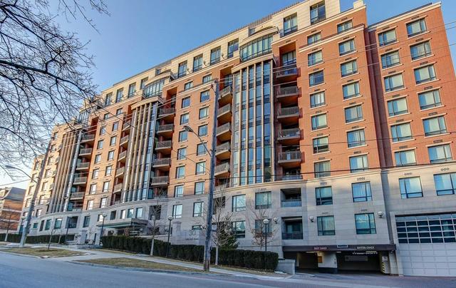 104 - 30 Old Mill Rd, Condo with 2 bedrooms, 2 bathrooms and 1 parking in Toronto ON | Image 1