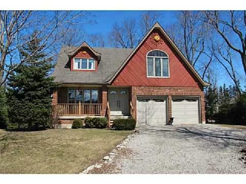 8 Tristan Crt, House detached with 4 bedrooms, 4 bathrooms and 4 parking in Hamilton ON | Image 1