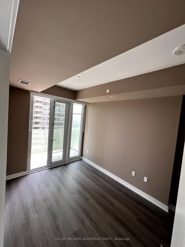 516 - 3883 Quartz Rd, Condo with 2 bedrooms, 2 bathrooms and 1 parking in Mississauga ON | Image 8