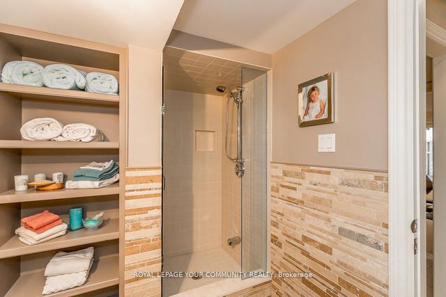 668 Brush Grve, Townhouse with 3 bedrooms, 4 bathrooms and 5 parking in Aurora ON | Image 28