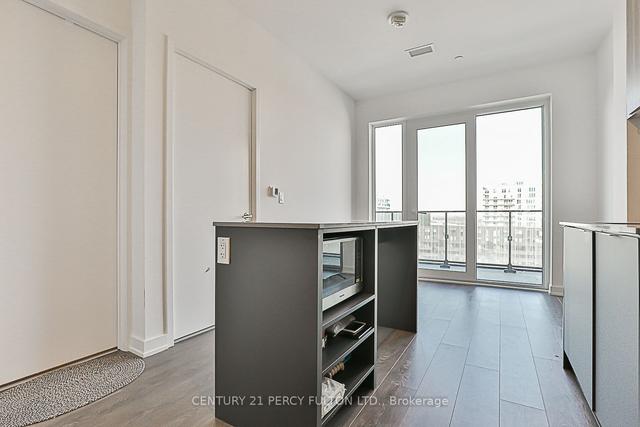 1001 - 8 Tippett Rd, Condo with 1 bedrooms, 1 bathrooms and 0 parking in Toronto ON | Image 15