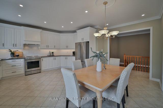 14 Leparc Rd, House detached with 3 bedrooms, 3 bathrooms and 6 parking in Brampton ON | Image 2