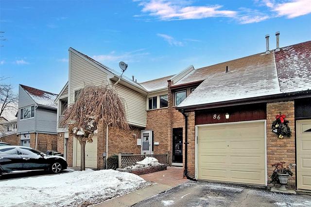 86 Croach Cres, House attached with 3 bedrooms, 3 bathrooms and 2 parking in Toronto ON | Image 12