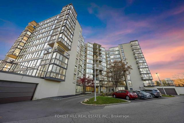 504 - 23 Woodlawn Rd E, Condo with 3 bedrooms, 2 bathrooms and 1 parking in Guelph ON | Image 1