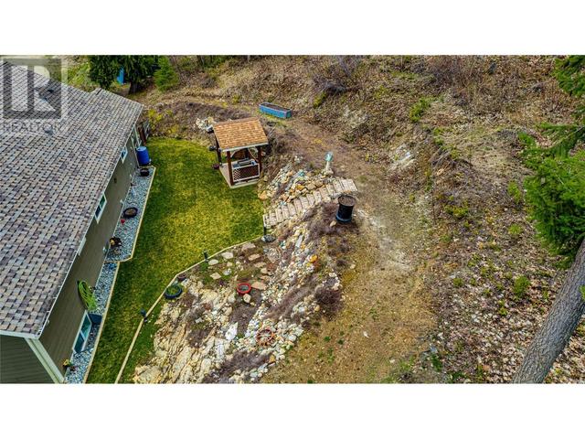 414 Gunter Ellison Road, House detached with 3 bedrooms, 2 bathrooms and 1 parking in North Okanagan F BC | Image 11
