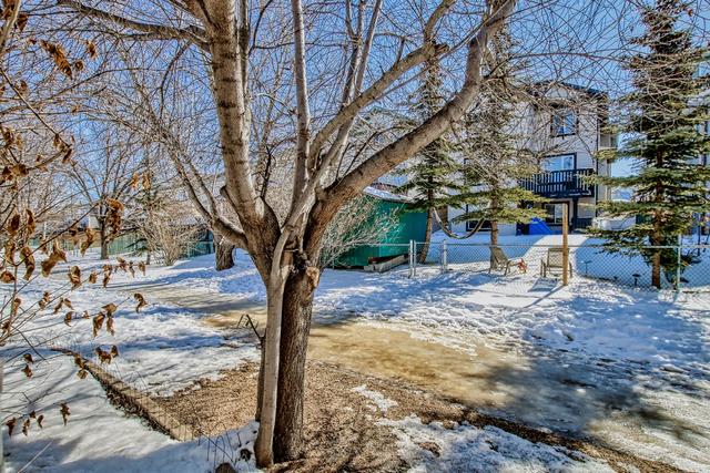 91 Hidden Ranch Terrace Nw, House detached with 4 bedrooms, 3 bathrooms and 4 parking in Calgary AB | Image 38
