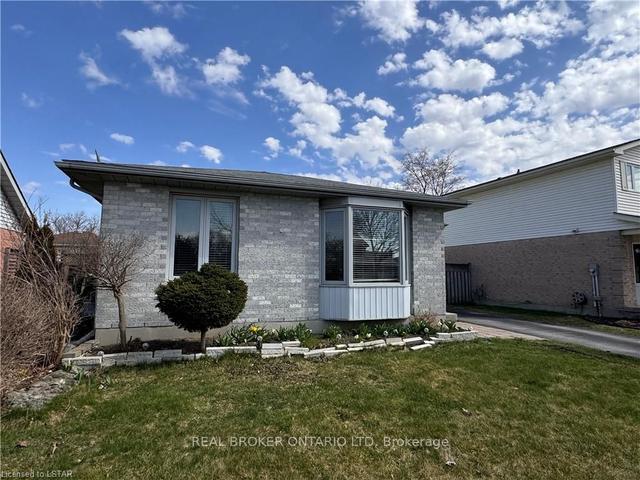 279 Conway Dr, House detached with 3 bedrooms, 1 bathrooms and 3 parking in London ON | Image 1