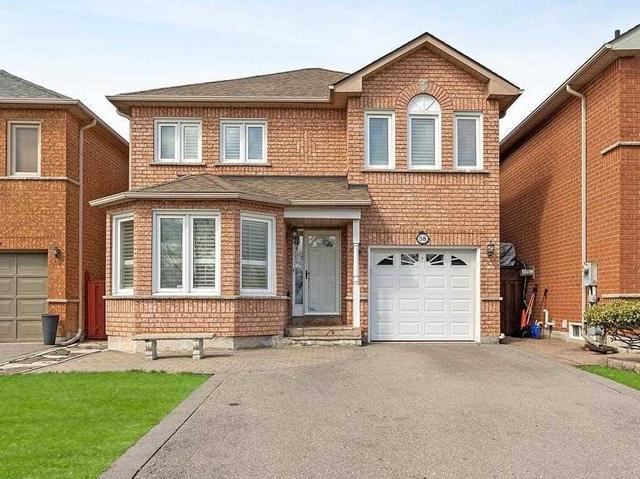 58 Matthew Dr, House detached with 3 bedrooms, 3 bathrooms and 5 parking in Vaughan ON | Image 1