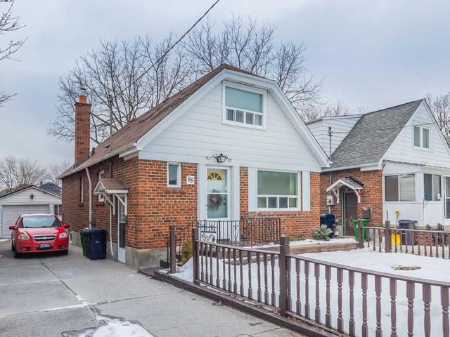 88 Binswood Ave, House detached with 4 bedrooms, 2 bathrooms and 3 parking in Toronto ON | Image 1