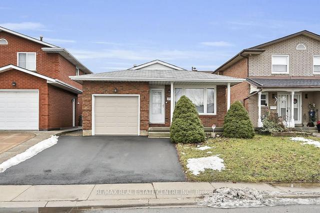 374 Limeridge Rd E, House detached with 4 bedrooms, 2 bathrooms and 3 parking in Hamilton ON | Image 12