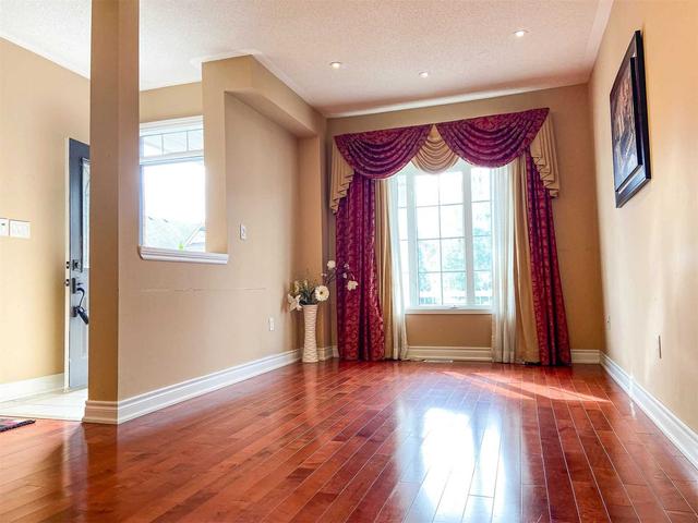 10 Elmrill Rd, House detached with 3 bedrooms, 4 bathrooms and 4 parking in Markham ON | Image 12