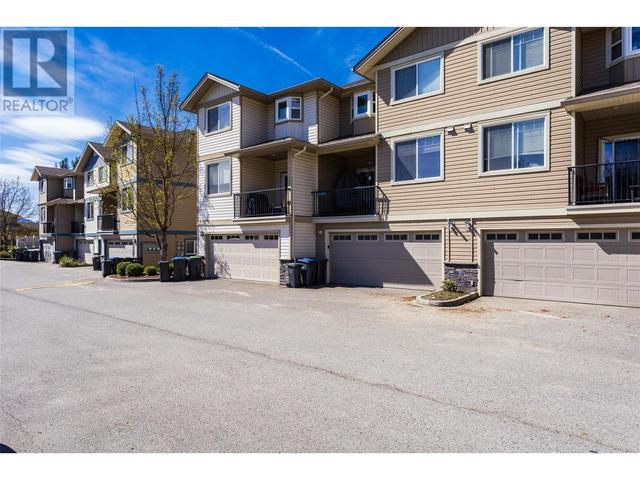 6 - 3277 Broadview Road, House attached with 3 bedrooms, 2 bathrooms and 4 parking in West Kelowna BC | Image 5