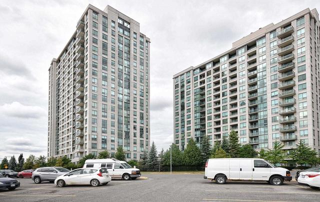 1401 - 88 Promenade Circ, Condo with 2 bedrooms, 2 bathrooms and 1 parking in Vaughan ON | Image 1