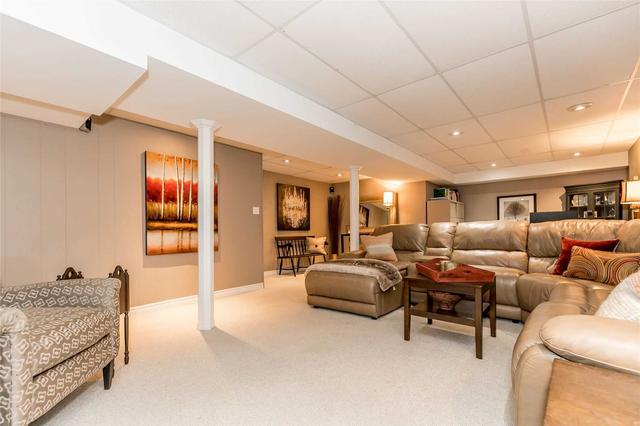 244 Plymouth Tr, House detached with 4 bedrooms, 3 bathrooms and 8 parking in Newmarket ON | Image 25