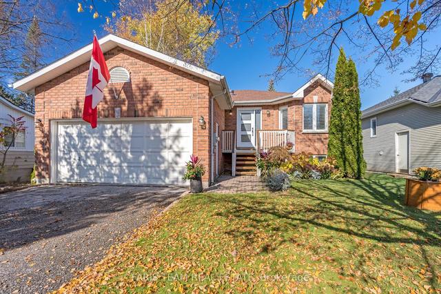 1060 Belle Aire Beach Rd, House detached with 3 bedrooms, 3 bathrooms and 6 parking in Innisfil ON | Image 12
