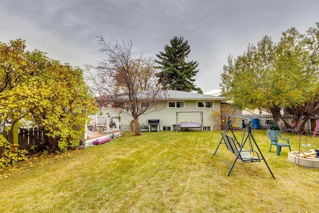 1008 Riddell Place Se, House detached with 4 bedrooms, 1 bathrooms and 2 parking in Calgary AB | Image 46