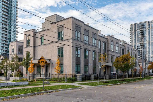 11 - 52 Holmes Ave, Townhouse with 2 bedrooms, 2 bathrooms and 1 parking in Toronto ON | Image 20