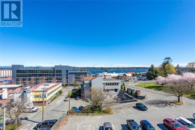 309 - 300 St. Ann's Rd, Condo with 2 bedrooms, 2 bathrooms and 1 parking in Campbell River BC | Image 3