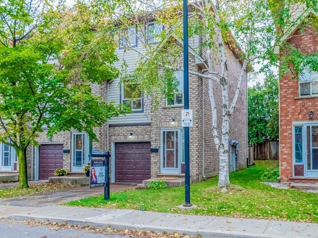 7 - 384 Limeridge Rd E, Townhouse with 3 bedrooms, 3 bathrooms and 2 parking in Hamilton ON | Image 28