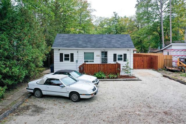 493 Oxbow Park Dr, House detached with 2 bedrooms, 1 bathrooms and 6 parking in Wasaga Beach ON | Image 12
