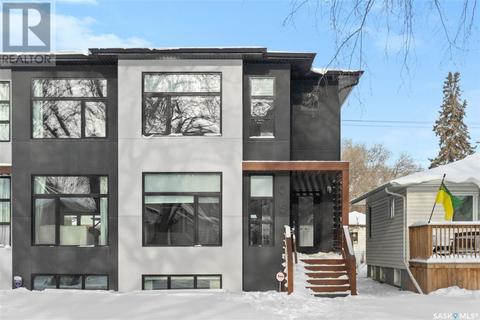 515 2nd Street E, House semidetached with 4 bedrooms, 4 bathrooms and null parking in Saskatoon SK | Card Image