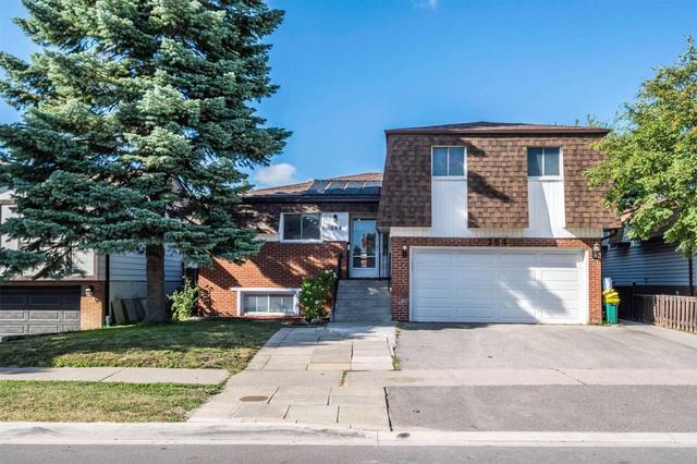 264 Hansen Rd N, House detached with 3 bedrooms, 3 bathrooms and 5 parking in Brampton ON | Card Image