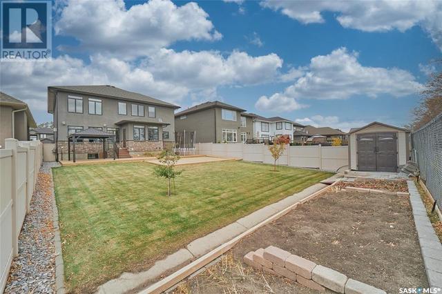 643 Atton Crescent, House detached with 5 bedrooms, 4 bathrooms and null parking in Saskatoon SK | Image 40