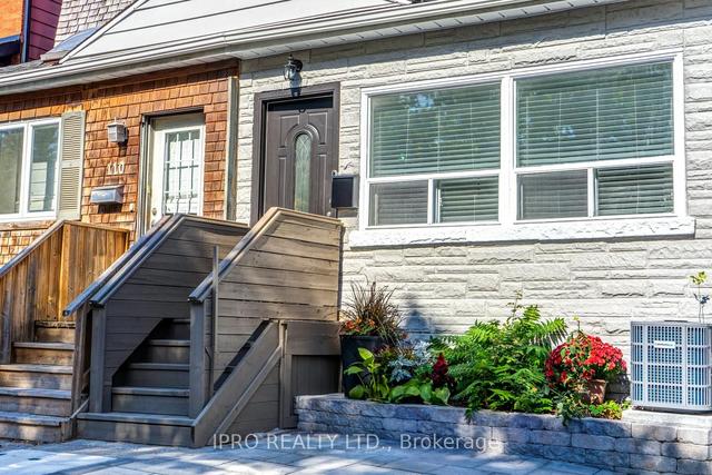 112 Withrow Ave, House semidetached with 3 bedrooms, 4 bathrooms and 1 parking in Toronto ON | Image 34