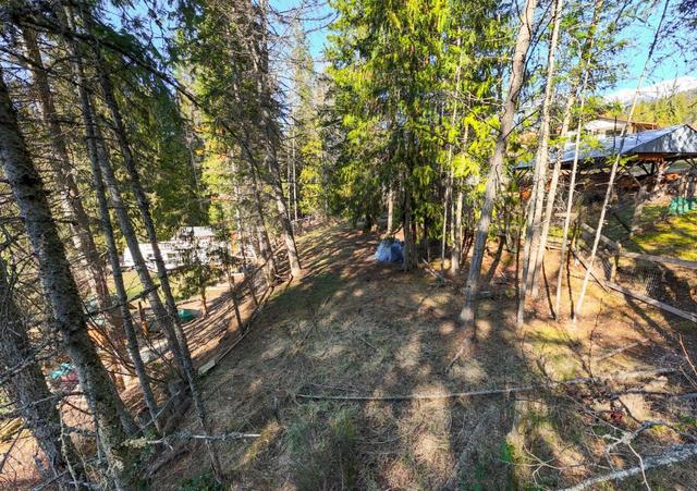 1766 Riondel Road N, House detached with 3 bedrooms, 2 bathrooms and null parking in Central Kootenay A BC | Image 60