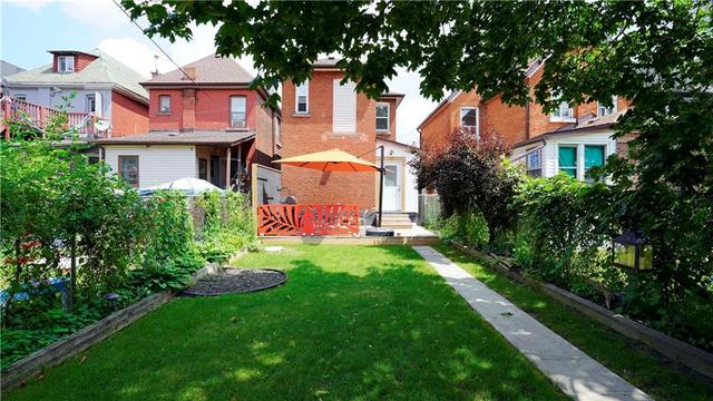 207 Sherman Avenue N, House detached with 2 bedrooms, 1 bathrooms and 3 parking in Hamilton ON | Image 17