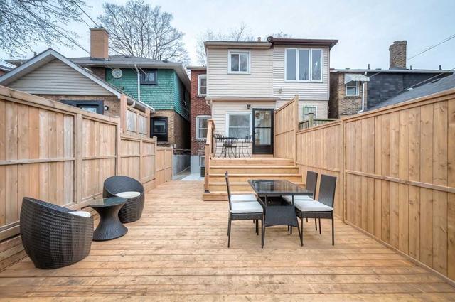 toronto - 65 Osborne Ave, House semidetached with 3 bedrooms, 1 bathrooms and 2 parking in Toronto ON | Image 21