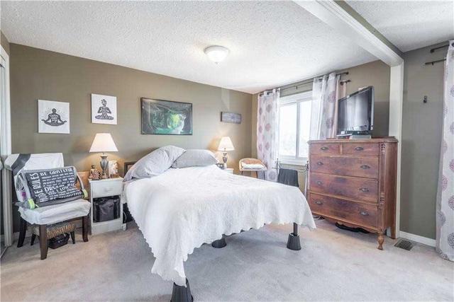 13 - 34 Bow Valley Dr, Townhouse with 2 bedrooms, 2 bathrooms and 2 parking in Hamilton ON | Image 7